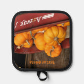 Pompoenen in Wagon Country Herfst gepersonaliseerd Pannenlap (Voorkant)