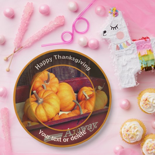 Pompoenen in Wagon gepersonaliseerde Herfst Thanks Papieren Bordje (Feest)