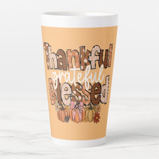 Pompoenen & Lof: Een Oogst van Dankbaarheid Latte Mok (Voorkant)