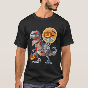 Pompoenskelet rijdend op Zombie Dinosaur Halloween T-shirt
