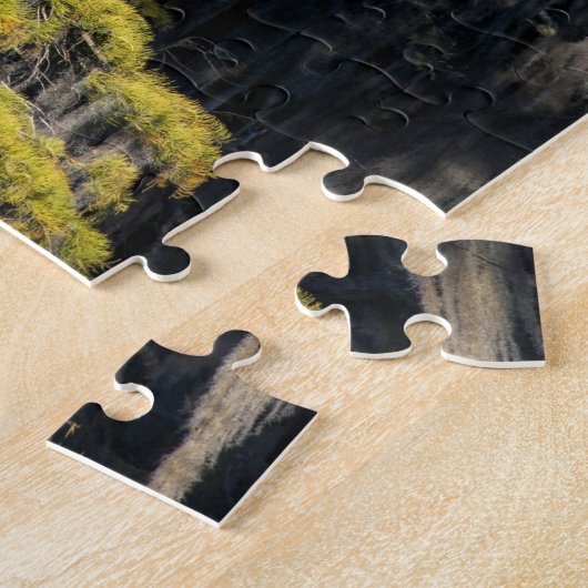 Pond Cypress in overstroomde moeras Legpuzzel (Zijkant)