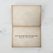 Pond hond bij pensionering op couche kaart (Binnen)