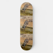 **"Pondside Feest: een otter en zijn vangst"** Persoonlijk Skateboard (Voorkant)