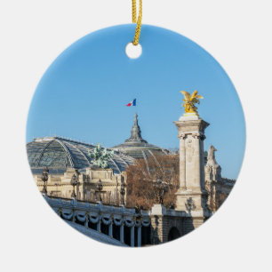 Pont Alexandre III en Grand Palais op een zonnige Keramisch Ornament