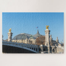 Pont Alexandre III en Grand Palais op een zonnige 