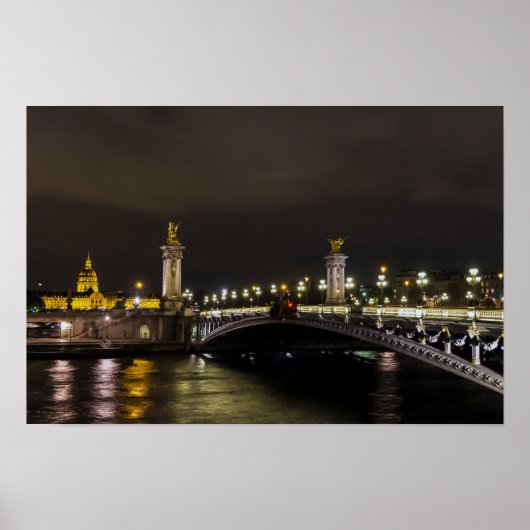 Pont Alexandre III en Invalid 's nachts Poster (Voorkant)
