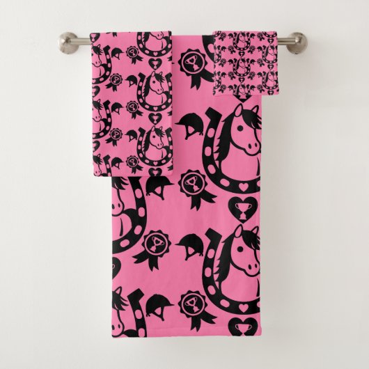 Pony Club Home Decor Wallpaper. Bad Handdoek (Insitu)