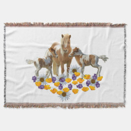 Pony Familie in Bloemen Deken