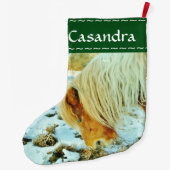 Pony, kerstpaard in de sneeuw grote kerstsok (Achterkant)