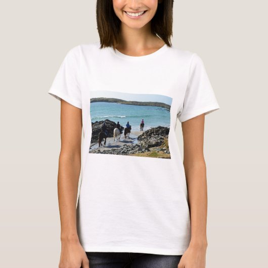 Pony langs het strand t-shirt (Voorkant)
