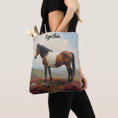 Pony op een hei tote bag (Dichtbij)