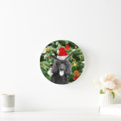 Poodle Dog kerstboom Snowman Red Santa Hat Ronde Klok (Huis)