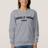 POODLE MOM Dog Mum Custom Geboortejaar Trui (Voorkant)