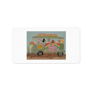 Poodles in hippiebusje etiket