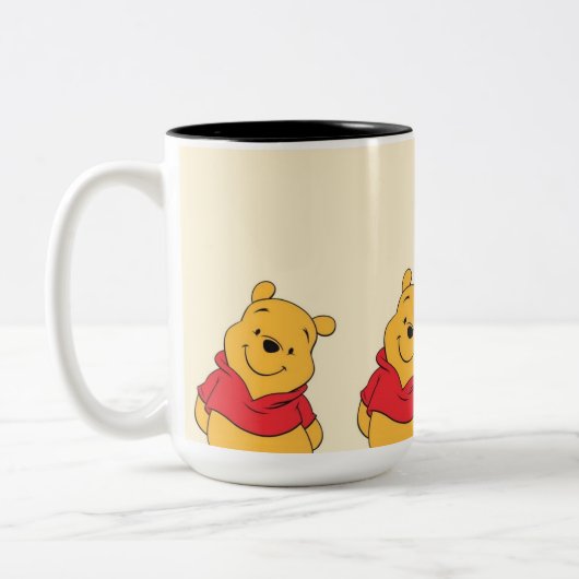 pooh mug  tweekleurige koffiemok (Links)