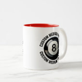 Pool 8 Ball & Medium Tekst Rood 325ml Custom Tweekleurige Koffiemok (Voorkant rechts)