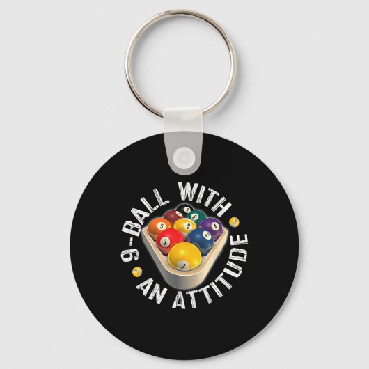 Pool 9 Ball met een Attitude Shirt Sleutelhanger (Voorkant)