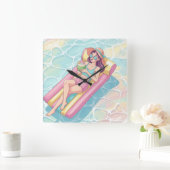 Pool Day Relaxing Girl Vierkante Klok (Huis)