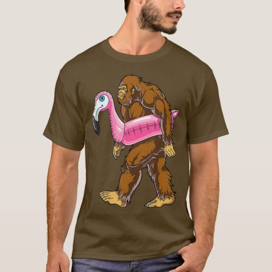 Pool Party Bigfoot Flamingo T shirt Sasquatch (Voorkant)