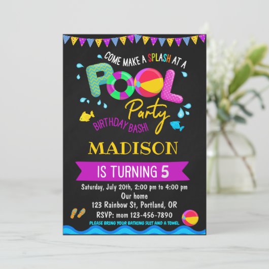 Pool verjaardagsuitnodiging Pool party Girl water  Kaart (Staand voorkant)
