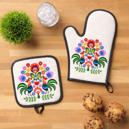 Poolse volkskunst - bloemenborduurpatroon ovenwant & pannenlap set