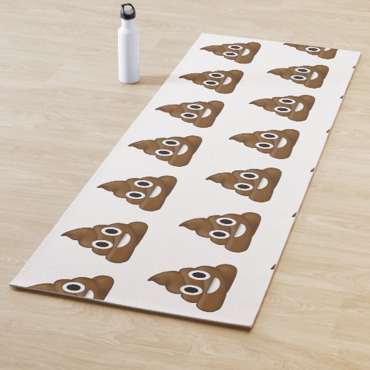 Poop emoji yogamat (In situ)