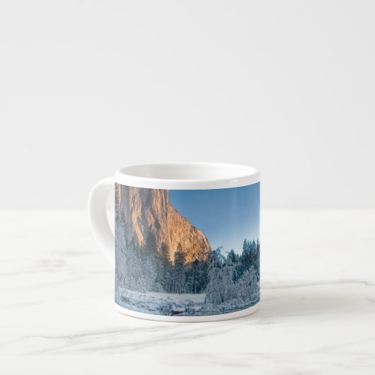 poorten in Yosemite Espresso Kop (Links)