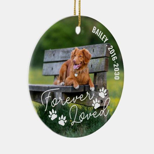 Poot drukt voor altijd geliefde naam gebogen tekst keramisch ornament (Rechts)