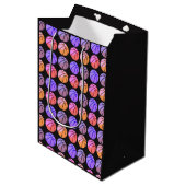 Pop Art Basketbal Medium Cadeauzakje (Voorkant Gekanteld)