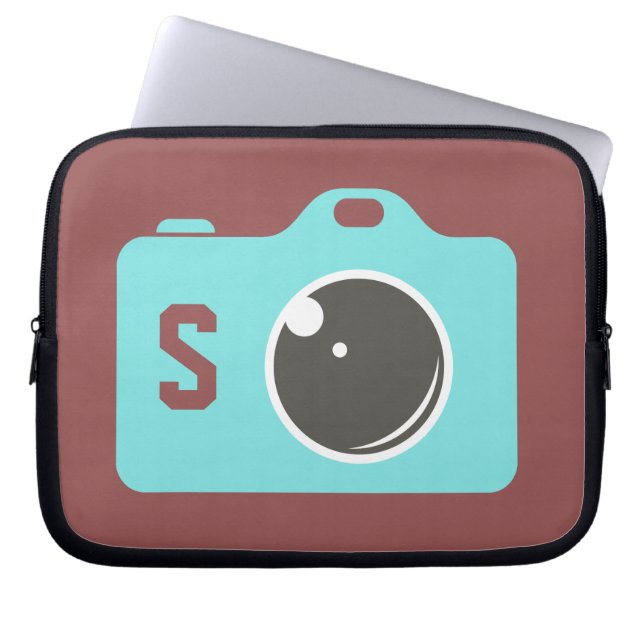 Pop Art Blue Camera Burgundy Monogram Laptop Sleeve (Voorkant)