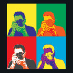 Pop Art Bright kleuren fotograaf camera decor Poster<br><div class="desc">Het afbeelding van een fotograaf die door de cameralens kijkt wordt behandeld met een heldere mengeling van kleuren om het een pop kunsteffect te geven kijkt een als. Kleurrijk en opvallend decoratief stuk om het thuisdecor te bedekken.</div>