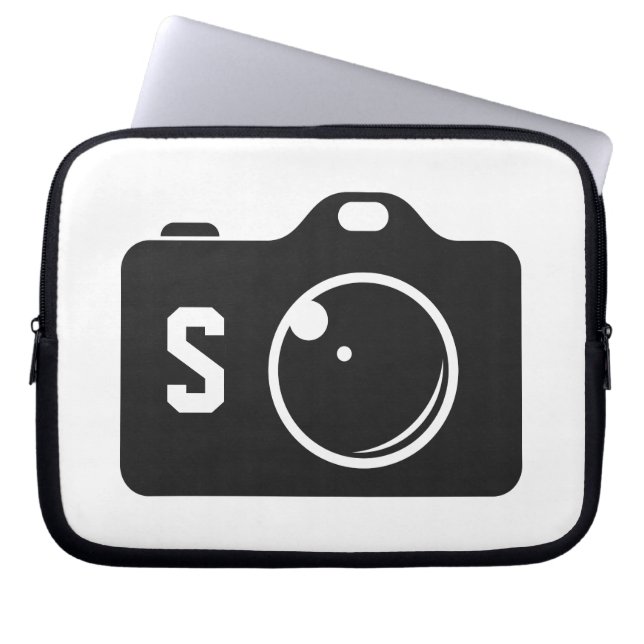 Pop Art Camera Black en White Monogram Laptop Sleeve (Voorkant)