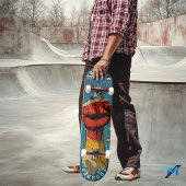 Pop Art Fist met Comic Burst - Bold Retro Vibe Persoonlijk Skateboard