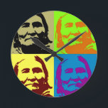 Pop Art Freedom Fighter Geronimo Ronde Klok<br><div class="desc">Pop Art Style Iconic Historical People Afbeeldingen - Freedom Warrior Indian Tribe Chief Geronimo Art</div>