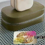 Pop Art Glittery Glam Stylish Faux Gold Kiss Bagagelabel<br><div class="desc">Ultramodern bagagelabel met faux gouden lippen op een gradiëntachtergrond. De tekst kan volledig worden aangepast. Om het te veranderen gebruik de personalize optie. Voor meer veranderingen,  zoals veranderingen in de doopvont,  de doopvontkleur of de tekstlay-out,  gebruik de pas optie aan.</div>