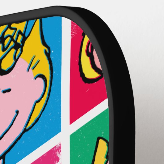 Pop Art Sally | Voorbeeld voor uzelf Pickleball Paddle (Links Detail)