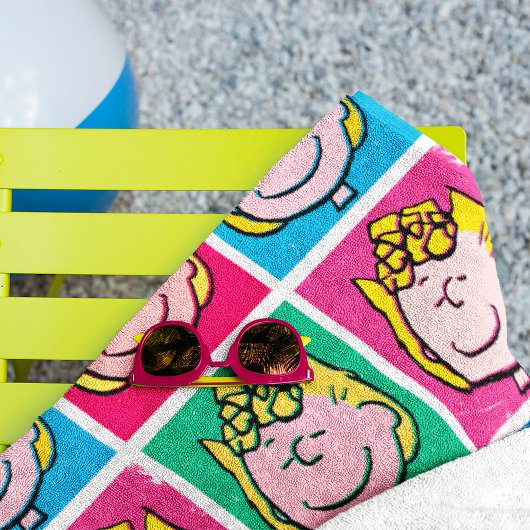 Pop Art Sally | Voorbeeld voor uzelf Strandlaken