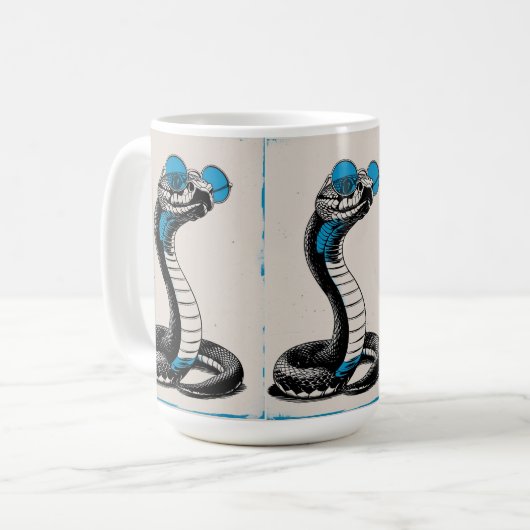 Pop Art Snake met Blauwe Zonnebril Koffiemok (Voorkant links)