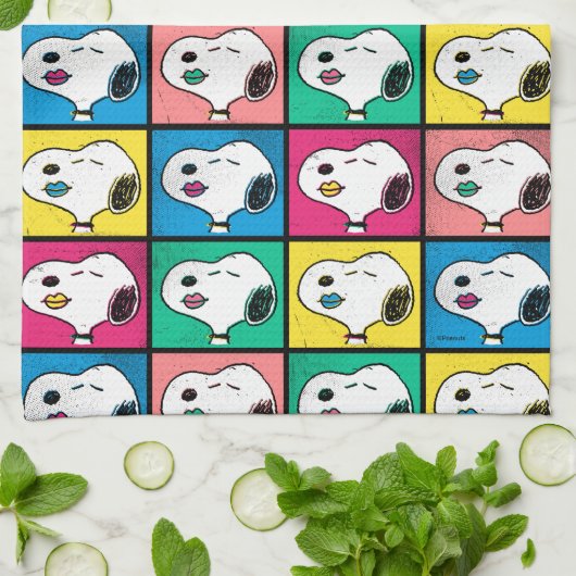 Pop Art Snoopy Lips | Voorbeeld voor uzelf Theedoek (Gevouwen)