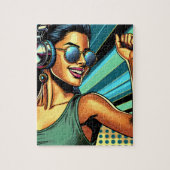 Pop Art Vrouw in Hoofdtelefoon Dansen Legpuzzel (Verticaal)