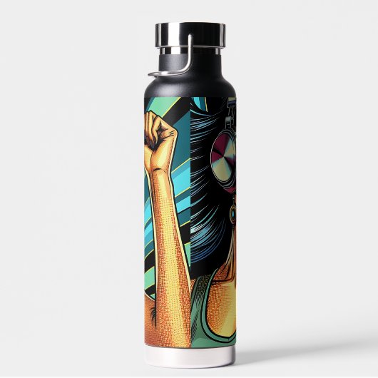 Pop Art Vrouw in Hoofdtelefoon Dansen Waterfles (Rechts)
