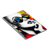Pop art woman with sunglasses notitieboek (Rechterzijde)