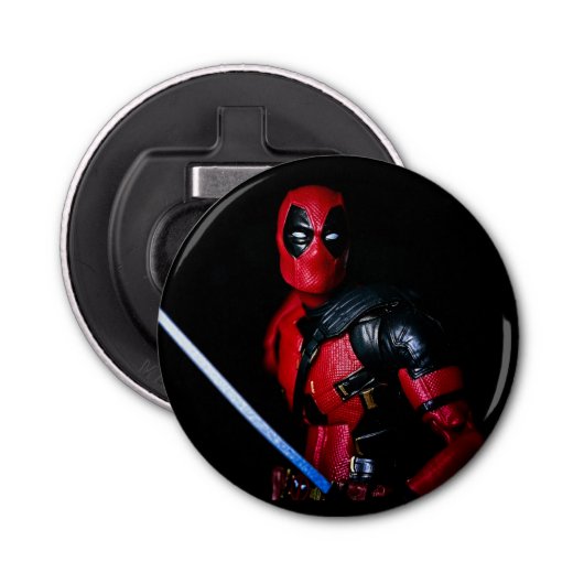 Pop Cultuur Stripboek Speelgoed Fotografie ontworp Button Flesopener (Voorkant)