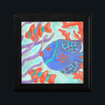 Pop-gekleurde vis cadeaudoosje<br><div class="desc">Dit schilderij van Nancy Slocum legt het prachtige waterleven onder zeeen vast. Het staat voor kleurvis die zwemt in de blauwe oceaan. Dit afbeelding zal kleur aan om het even welke levende ruimte of ruimte van kinderen toevoegen.</div>