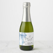 Pop het als ze Pop Blue Bow Baby shower Sparkling Wijnetiket (Voorkant)