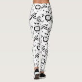 Pop met zwarte en witte retro leggings (Achterkant)