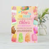 Pop op de uitnodiging voor de verjaardag van popsi (Staand voorkant)