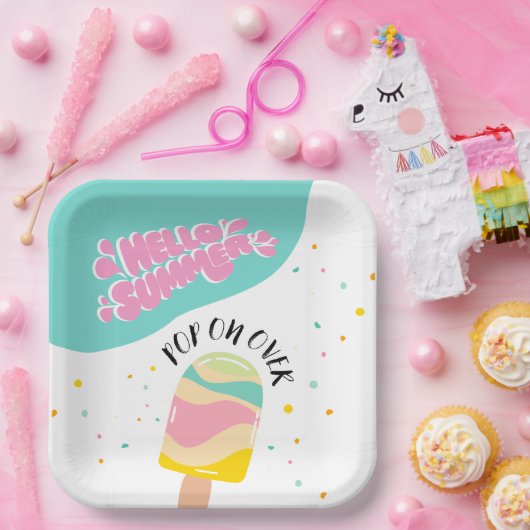 Pop op over verjaardagsfeestje papieren bordje (Feest)