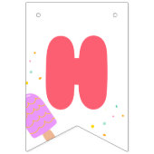 Pop op over verjaardagsfeestthema vlaggetjes (Tweede vlag)