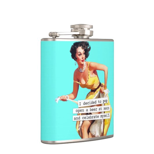 Pop opent een bier op nul heupfles (Rechts)